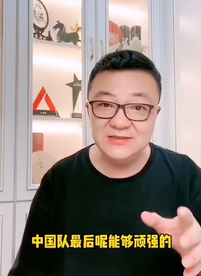 而直到一场意外的降临，让所有人都陷入了艰难的抉择